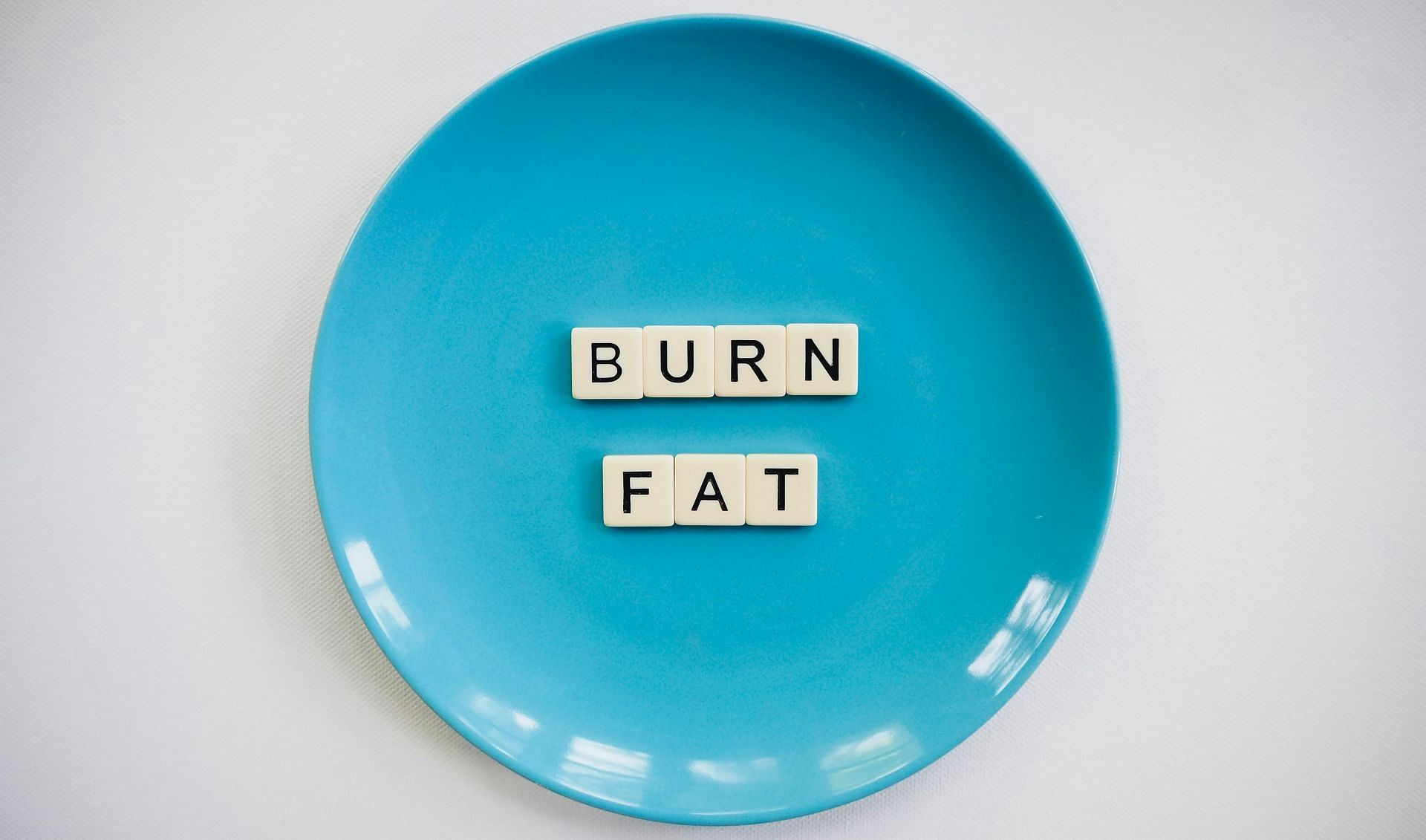 Tips for cutting weight after bulking (image sourced via Pexels / Photo by total shape)